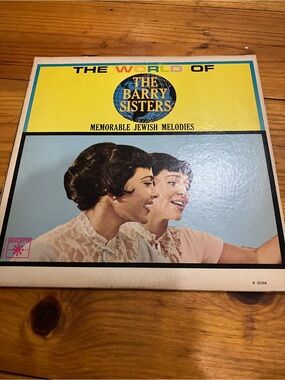 The Barry Sisters "The World of The Barry Sisters" Album - Yellow & Blue Cover